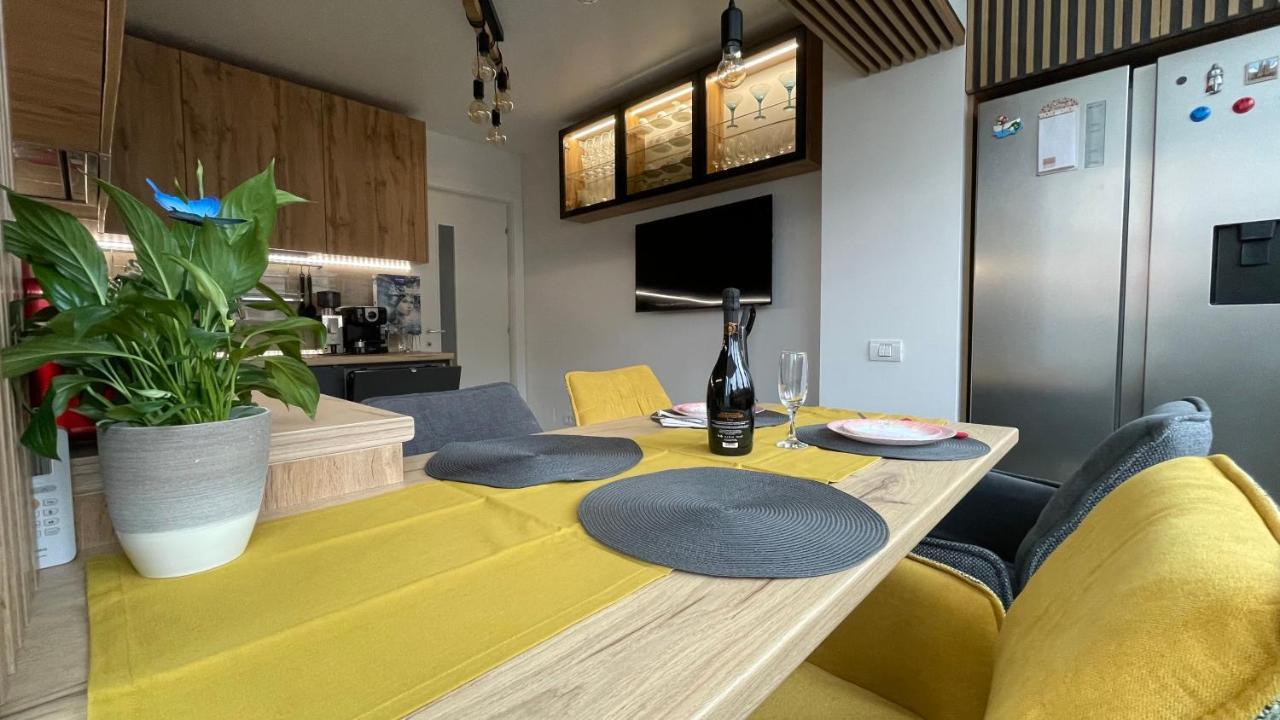 Luxury Apart Dorobanti Bucureşti Ngoại thất bức ảnh